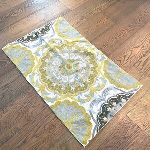 Rug Embroidered wool Rug 2’ x 3’